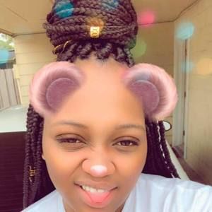 Meet your Posher, Sabrina